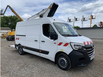 منصة تلسكوبية محمولة على شاحنة RENAULT Master