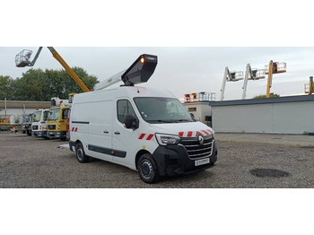 منصة تلسكوبية محمولة على شاحنة RENAULT Master
