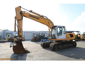 حفار زحاف LIEBHERR R 916