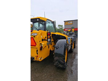 رافعة تلسكوبية JCB 542-70 Agri: صورة 3