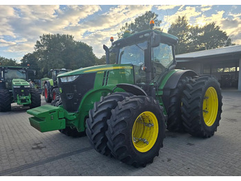 جرار John Deere 7250R: صورة 2 جرار John Deere 7250R: صورة 2