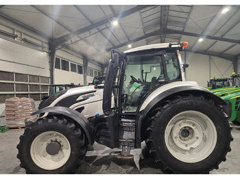 جرار Valtra T 174S: صورة 4 جرار Valtra T 174S: صورة 4