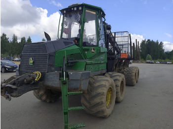 حافلة الغابات JOHN DEERE