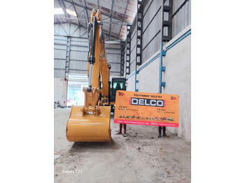 حفار زحاف CATERPILLAR 320D3