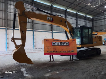 حفار زحاف CATERPILLAR 320D3