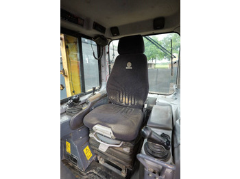جرافة Komatsu D 65 PX-15 E0 ripper - manual engine - 388cm wide: صورة 3