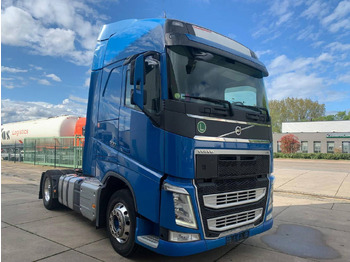 وحدة جر VOLVO