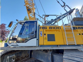 رافعة مجنزرة LIEBHERR