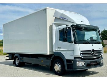 شاحنة صندوق متساوي MERCEDES-BENZ Atego 1221