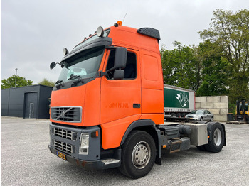 وحدة جر VOLVO FH13 400