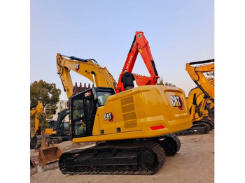 حفار زحاف CATERPILLAR 320GC