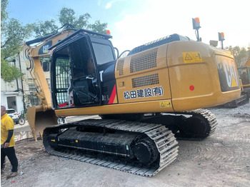 حفار زحاف CATERPILLAR 324DL