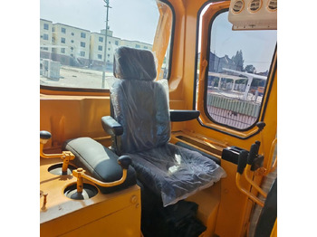 CAT D 7 G CAT D 7 G: صورة 5