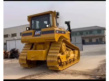 جرافة CATERPILLAR D8T