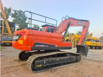 حفار زحاف DOOSAN DX225LC-9C