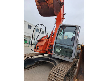 حفار زحاف HITACHI ZX135