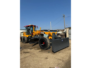 ممهدة XCMG GR2153