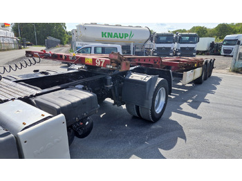 نصف مقطورة لنقل الحاويات KRONE SD