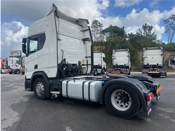 وحدة جر Scania R450: صورة 5