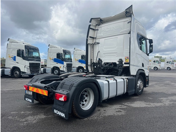 وحدة جر Scania R450: صورة 3