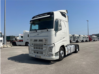 وحدة جر VOLVO FH 460