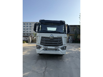 جديدة وحدة جر HOWO 6x4: صورة 3 جديدة وحدة جر HOWO 6x4: صورة 3