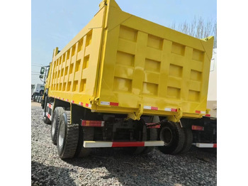 شاحنة قلاب SINOTRUK HOWO