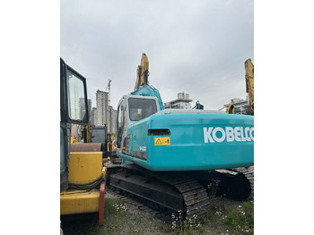 حفار زحاف KOBELCO