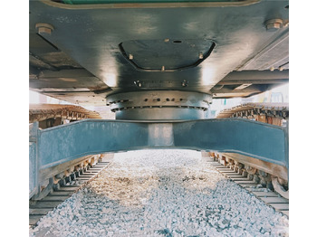 حفار زحاف KOBELCO