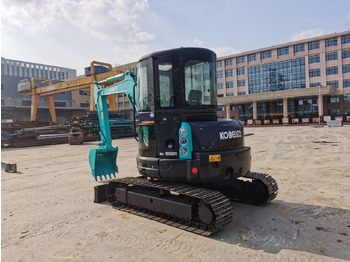 حفار زحاف KOBELCO