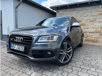 سيارة دفع رباعي AUDI