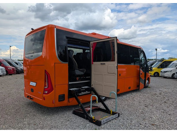 مركبة كوتش IVECO Daily