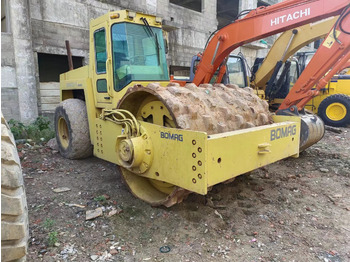 مدحلة ضاغطة BOMAG
