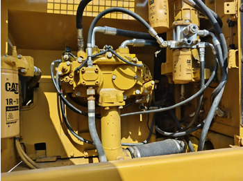 حفار زحاف CAT 330D2: صورة 4 حفار زحاف CAT 330D2: صورة 4