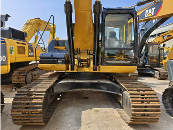حفار زحاف CAT 330D2: صورة 2 حفار زحاف CAT 330D2: صورة 2