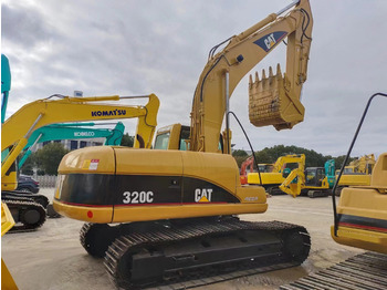 حفار زحاف CATERPILLAR 320C