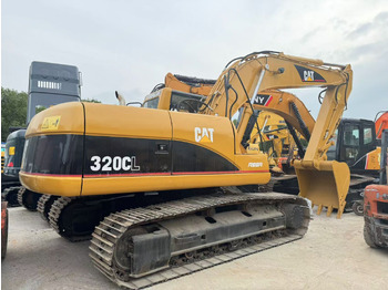حفار زحاف CATERPILLAR 320C