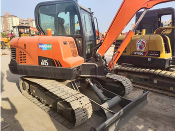 حفارة مُصَّغرة DOOSAN DX60