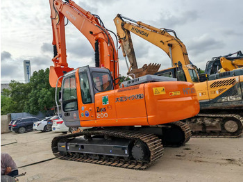 حفار زحاف HITACHI ZX200