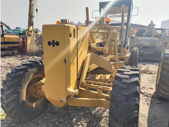 ممهدة KOMATSU