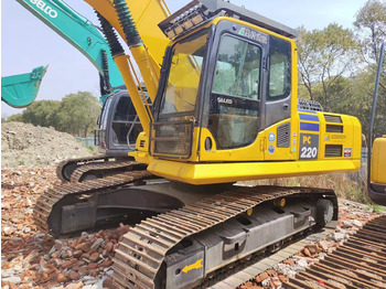 حفار زحاف KOMATSU PC220-8