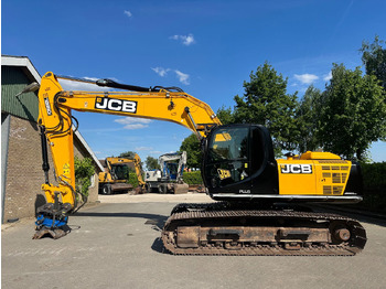 حفار زحاف JCB JS220LC