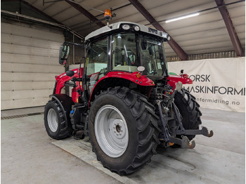 جرار Massey Ferguson 5712S: صورة 3
