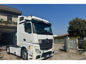 وحدة جر MERCEDES-BENZ Actros 1848