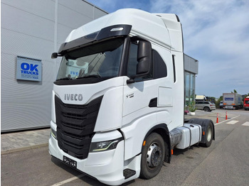 وحدة جر IVECO Stralis 440