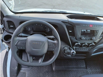 شاحنة سحب IVECO Daily 35S16H3.0: صورة 2
