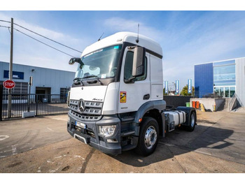 وحدة جر MERCEDES-BENZ Actros 1843