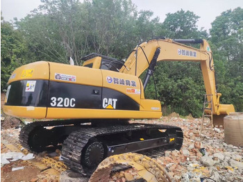 حفار زحاف CATERPILLAR 320C