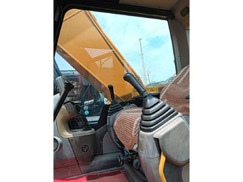 جديدة حفار زحاف CAT 325 D: صورة 2