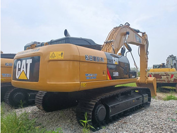 حفار زحاف CATERPILLAR 330D